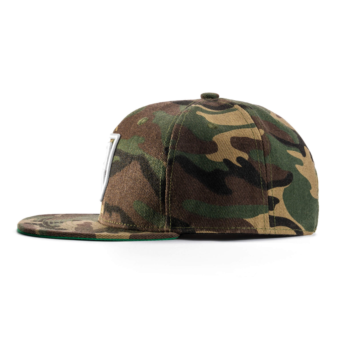 Signature Snapback – Full Camo